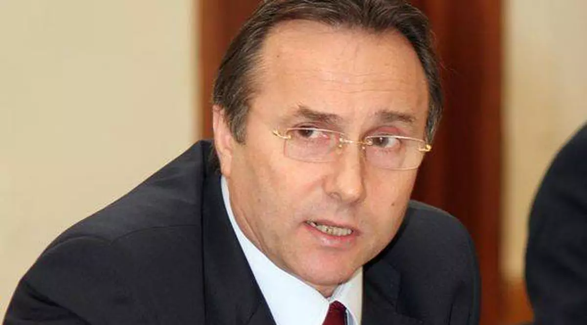 Ce face gelozia din om! Află de ce vroia fostul primar de la Iaşi, Gheorghe Nichita, să afle dacă (si din cauza cui) scârţaie patul amantei sale