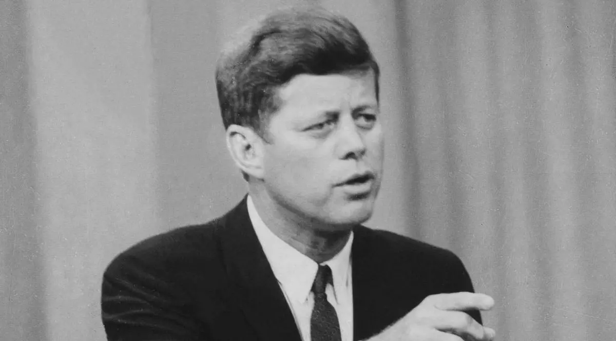 au fost desecretizate dosarele asasinatului lui Kennedy