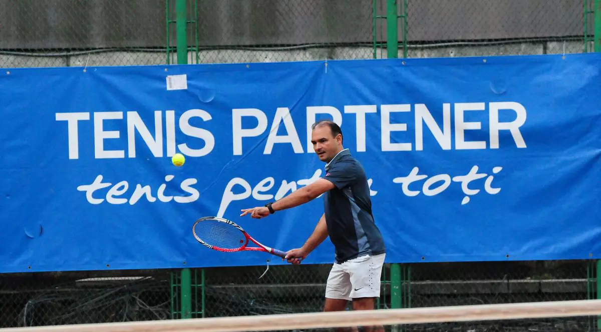 (P) Bucurestiul Joaca Tenis, cel mai mare turneu de tenis pentru amatori