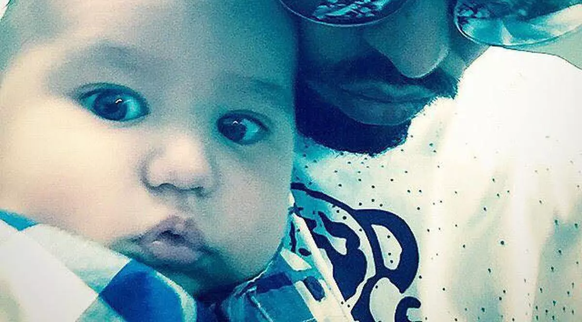 Alex Velea, MÂNDRU tare de Dominic. Ce a făcut micuțul la doar cinci luni | VIDEO