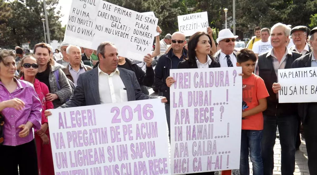 Se întâmplă în România! 200.000 de oameni stau de 6 săptămâni fără apă caldă!