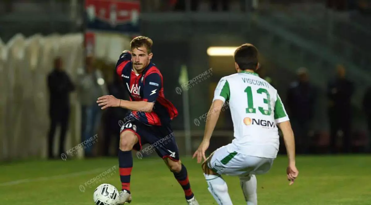 Fundașii Bălașa și Affolter au semnat cu Steaua