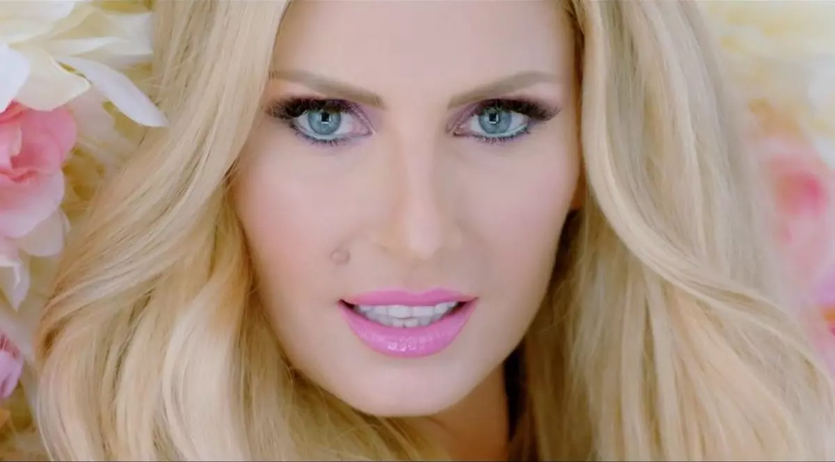 Andreea Bănică lansează single-ul şi videoclipul "Doi", feat Kaira