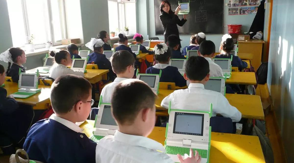 COPIII, școliți precum OFIȚERII SRI în LUPTA pentru SECURITATE CIBERNETICĂ