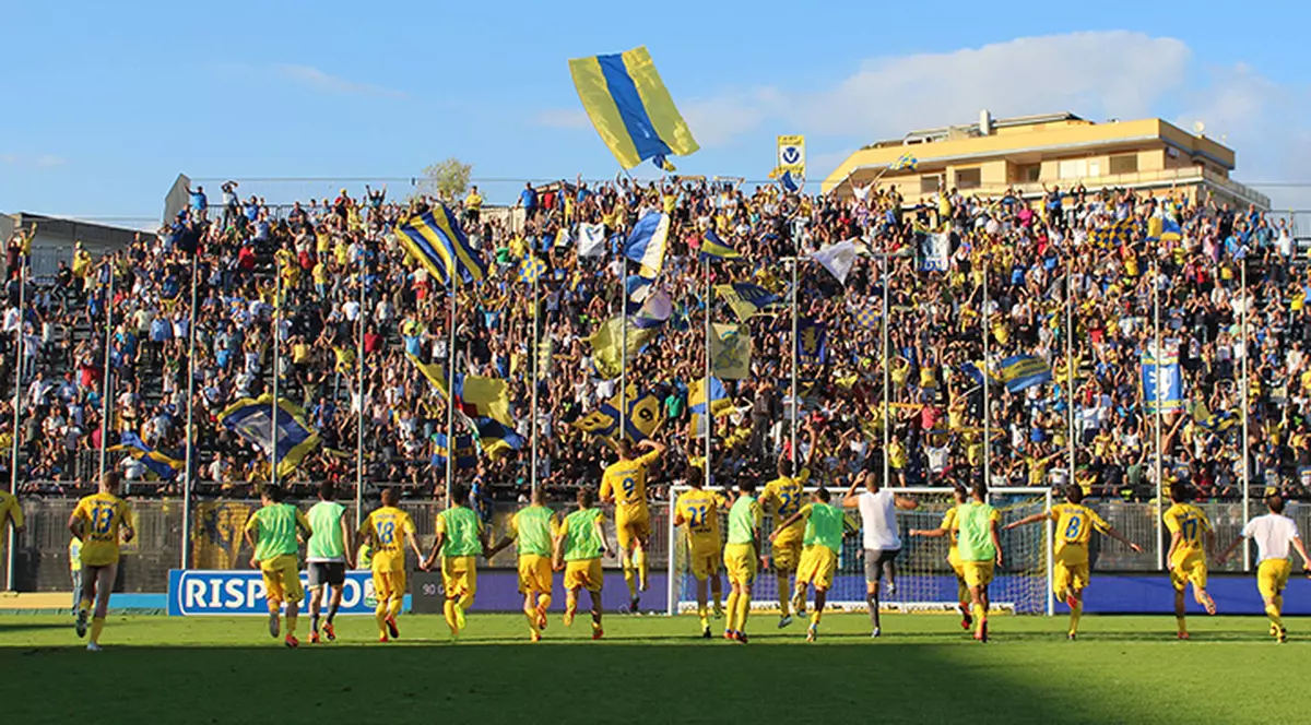 Fabulos! Un rezultat din Serie A, anticipat într-un un cântec / VIDEO