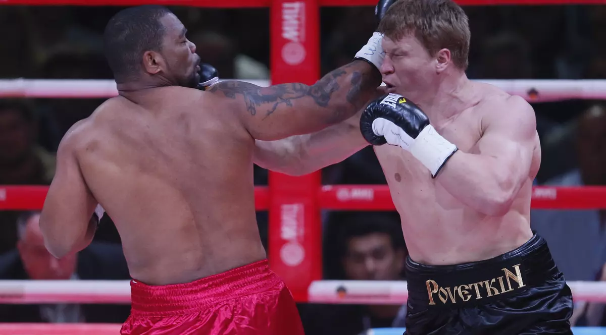 Povetkin vrea centura WBC a greilor deţinută de americanul Wilder!