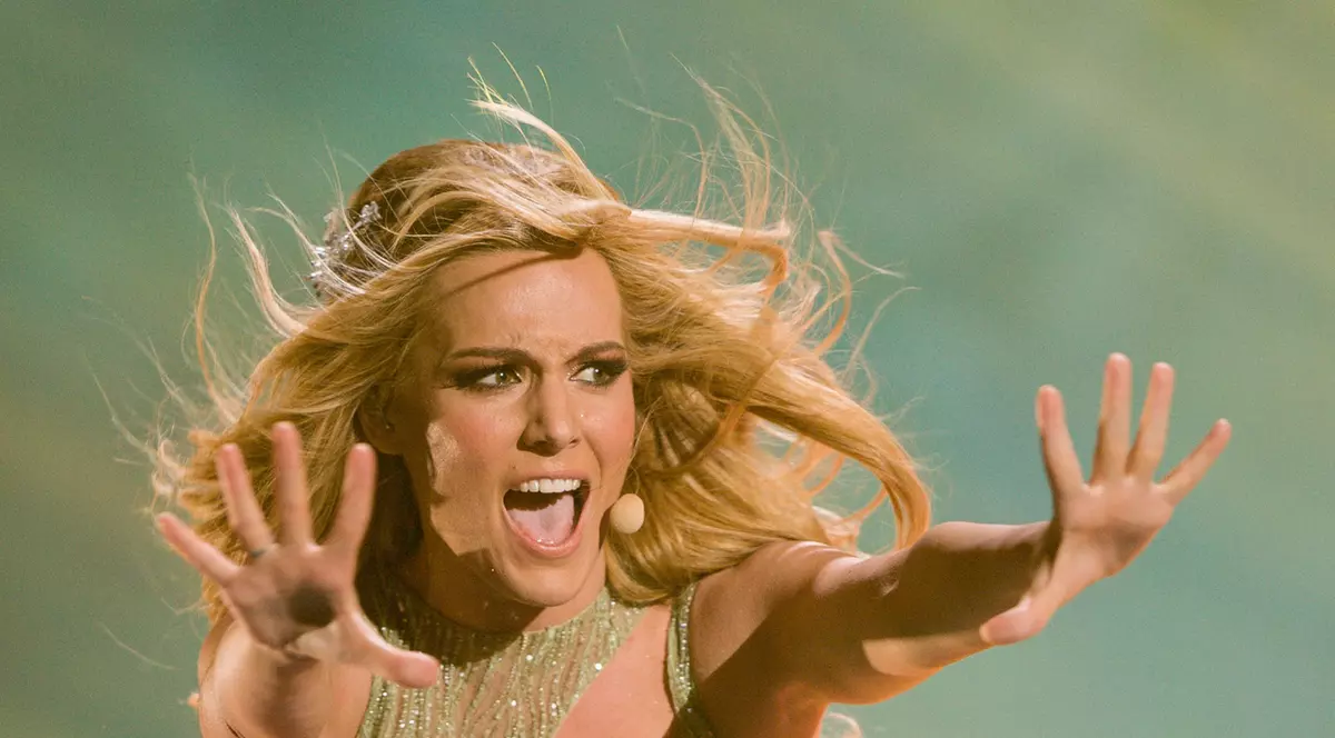 EUROVISION 2015. CELE MAI SEXY concurente, care au urcat pe scena de la Viena. Care îți place mai mult? | FOTO