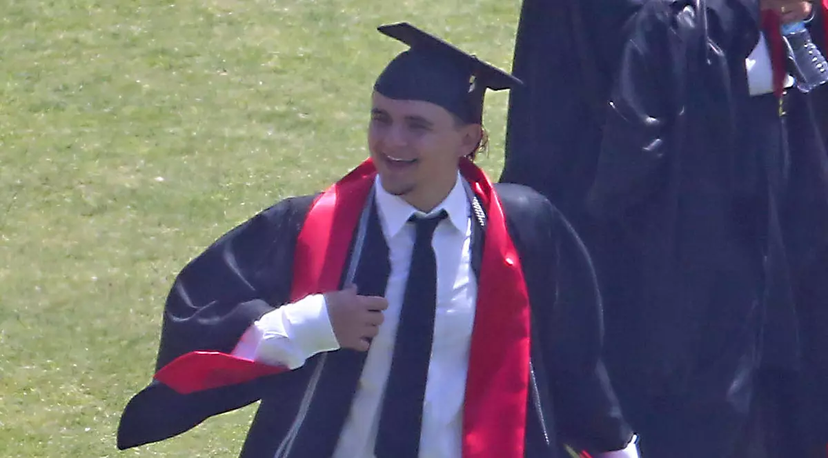 Ce bucurie pe el! Prince Jackson a absolvit colegiul! | FOTO