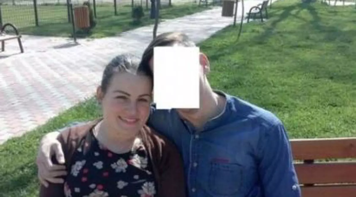 Mama elevului care se iubeşte cu profa de franceză spune ADEVĂRUL despre cei doi