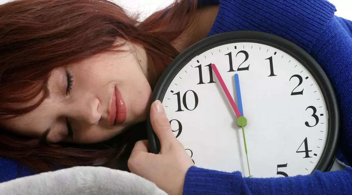 5 sfaturi să NU MAI SFORĂI noaptea