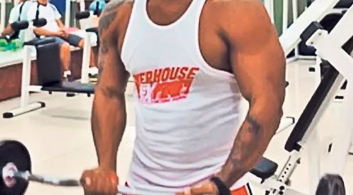 Campion la culturism, suspect într-un dosar de cămătărie