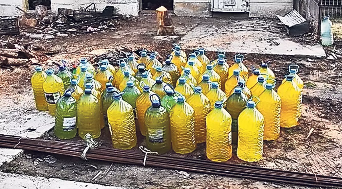 Au furat 3.000 de litri de motorină într-o lună din locomotivele CFR