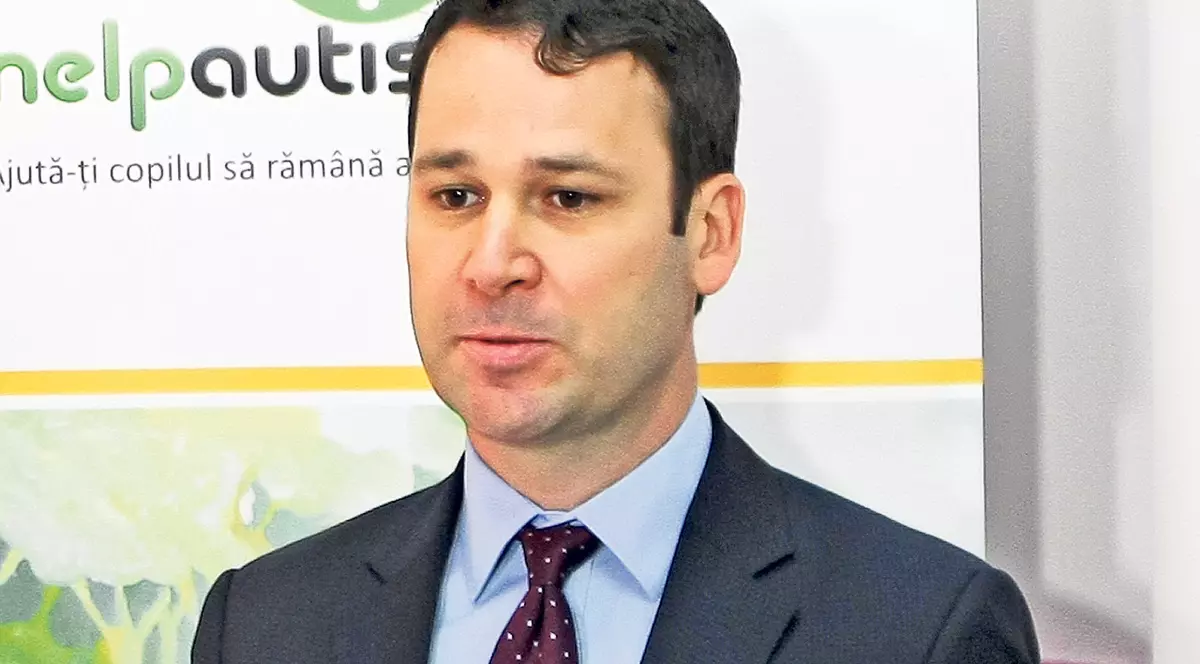 Robert Negoiţă, dator la întreţinere