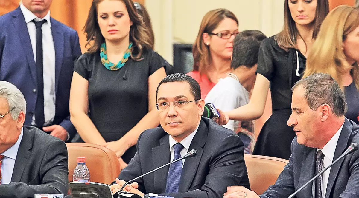 Săptămâna patimilor pentru Victor Ponta! Ieri, premierul și-a petrecut toată ziua în Parlament
