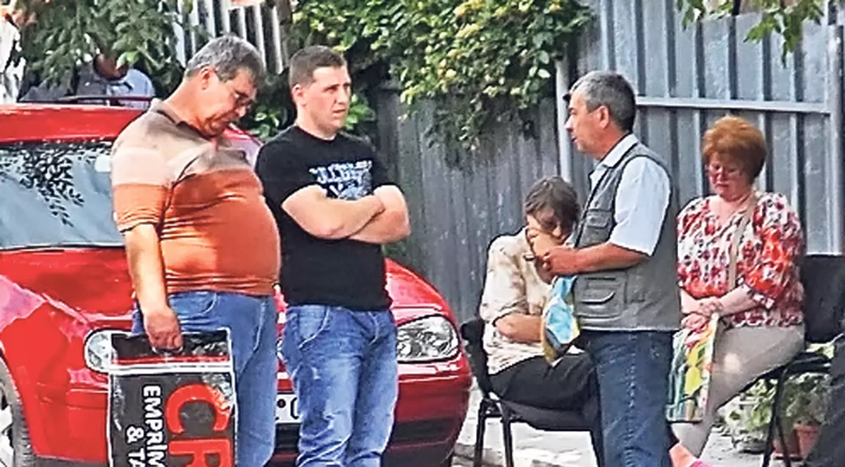 Bolnavii închipuiți, ajutați să scape de muncă! Cotizau cu pensia pe o lună la comisia medicală din Bihor