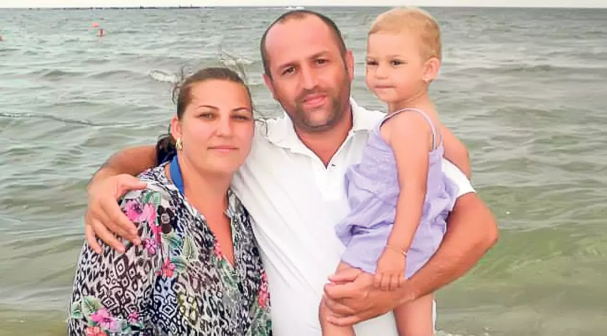 «Salariile abia ne-ajung de la o lună la la cealaltă» | Românii nu reușesc să scape de sărăcie, arată datele pe anul trecut prezentate recent de INS