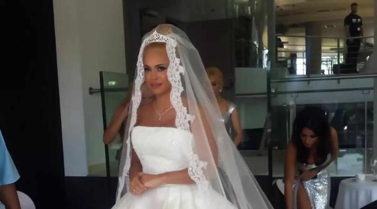 Alin Gălăţescu a comentat nunta Andei Adam. Ce a avut de spus despre rochia cântăreţei