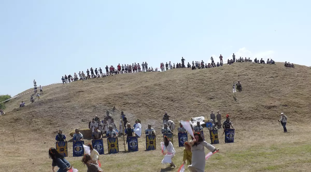 Gladiatorii, dacii și romanii au năvălit la Galați