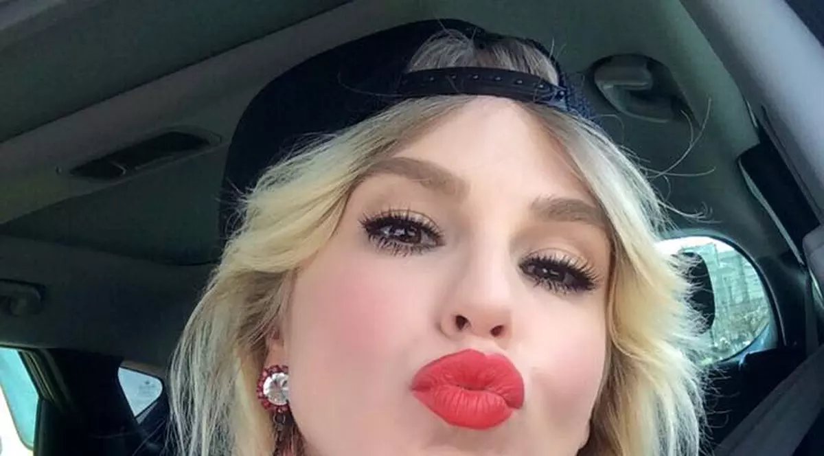 De ce nu vrea Corina să-şi pună silicoane. Motivul e surprinzător