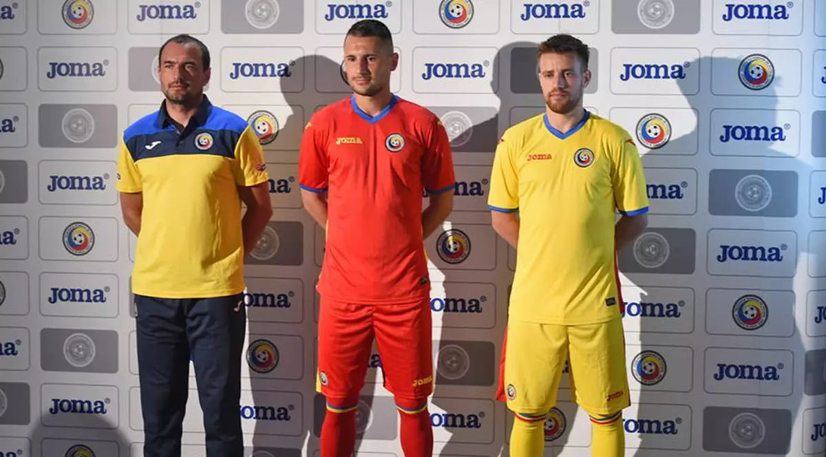 Tricolorii apără noul tricou al naţionalei, după ce fanii l-au criticat aspru