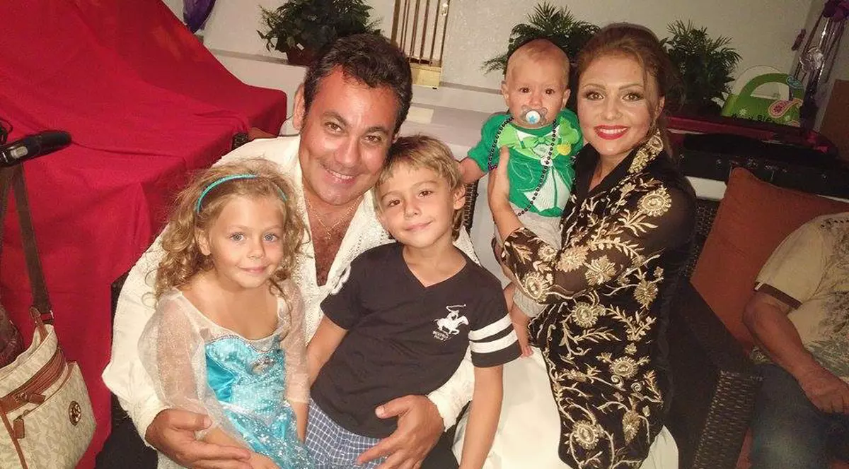 După șase luni în Statele Unite, Ionuț Dolănescu își aduce întreaga familie acasă