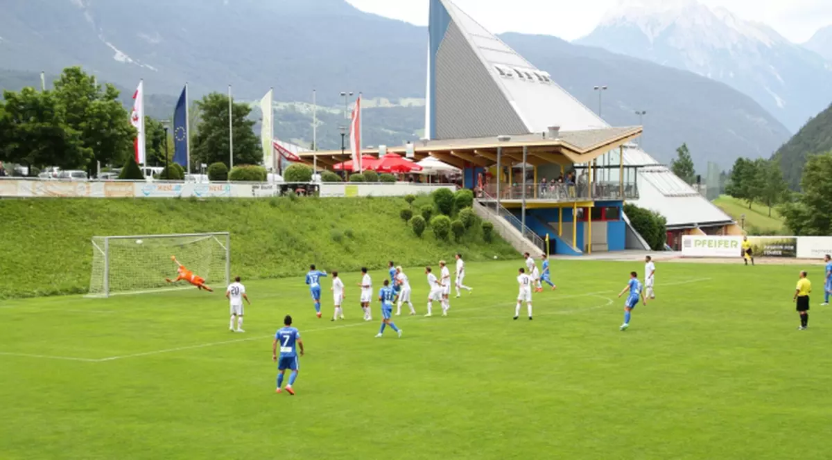 Norma oltenească: au dat patru și ”liechtensteinezilor” / VIDEO