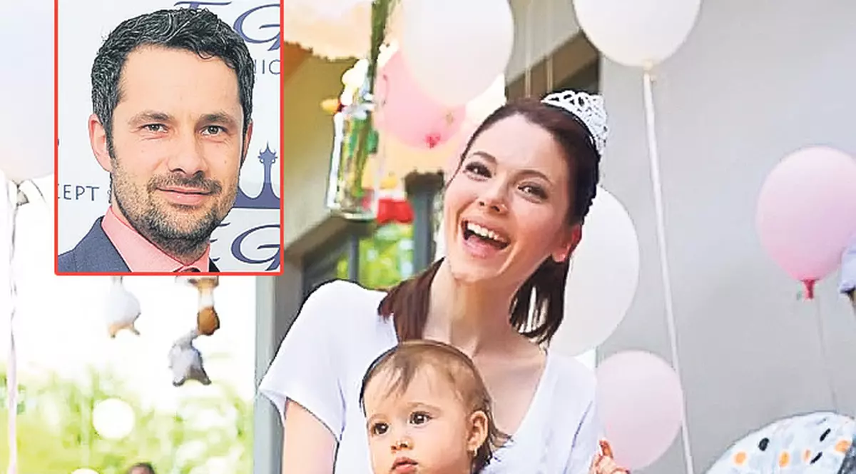 Anca şi Ştefan Lungu şi-au sărbătorit fetiţa la domiciliu