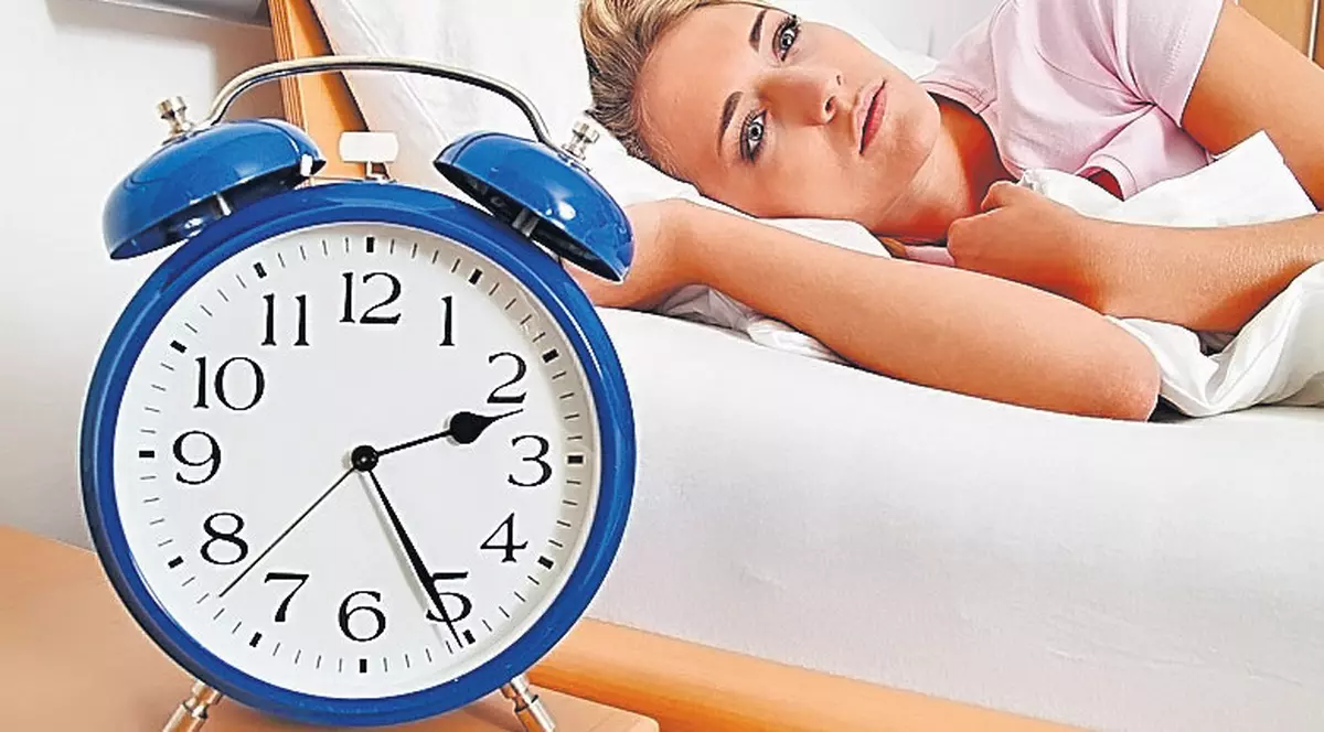 Nu dormi cel puţin 7 ore pe noapte? Îţi pui viaţa în pericol