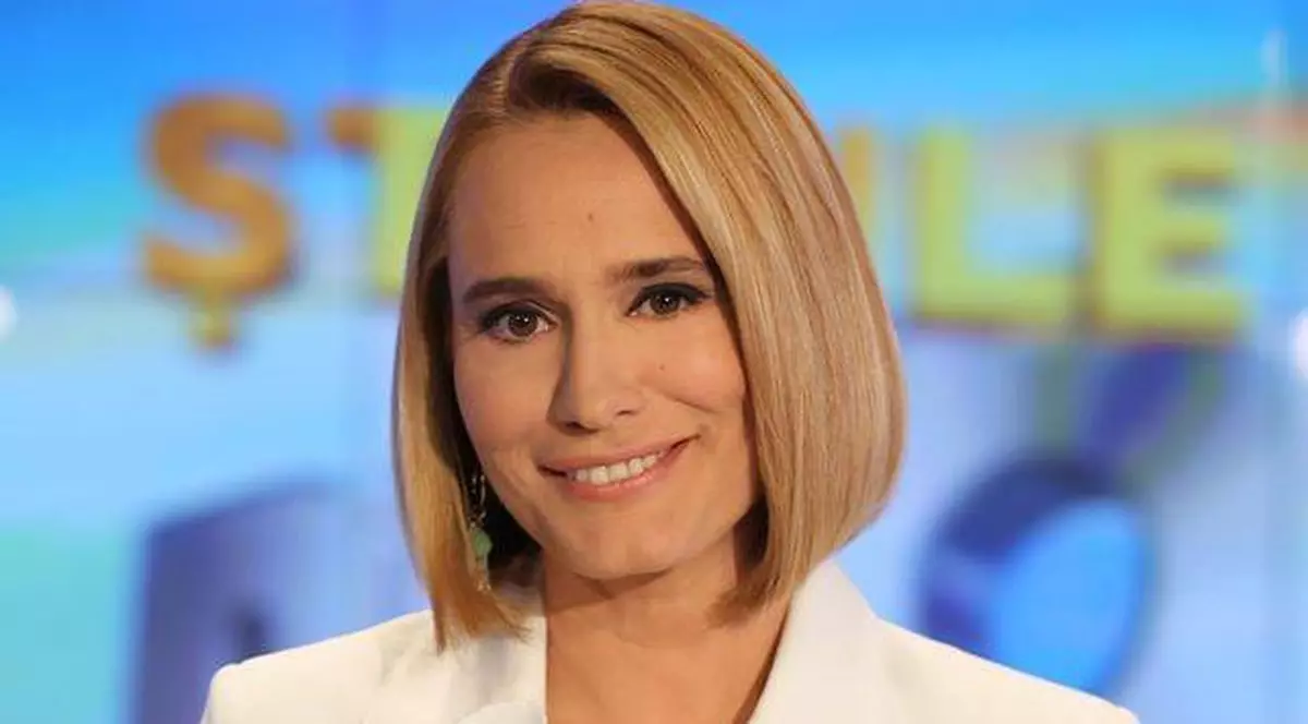 Andreea Esca prezintă sâmbătă ULTIMA EMISIUNE! Ce le-a spus fanilor ei | FOTO