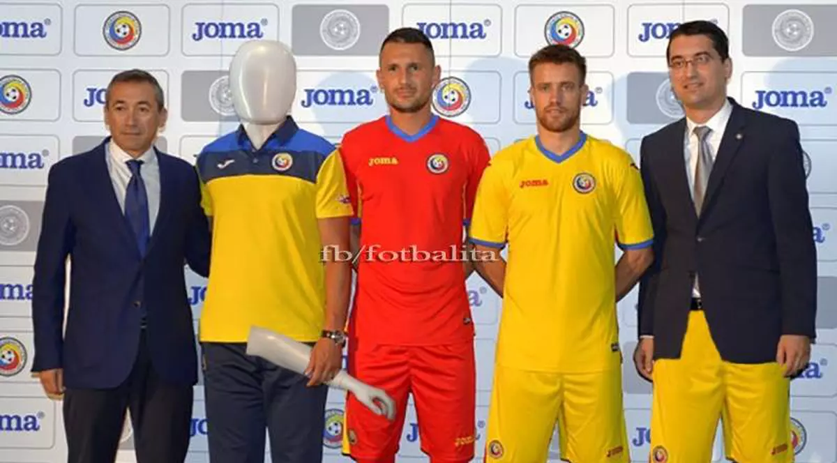 Suporterii fac praf FRF, pentru noul echipament / GALERIE FOTO