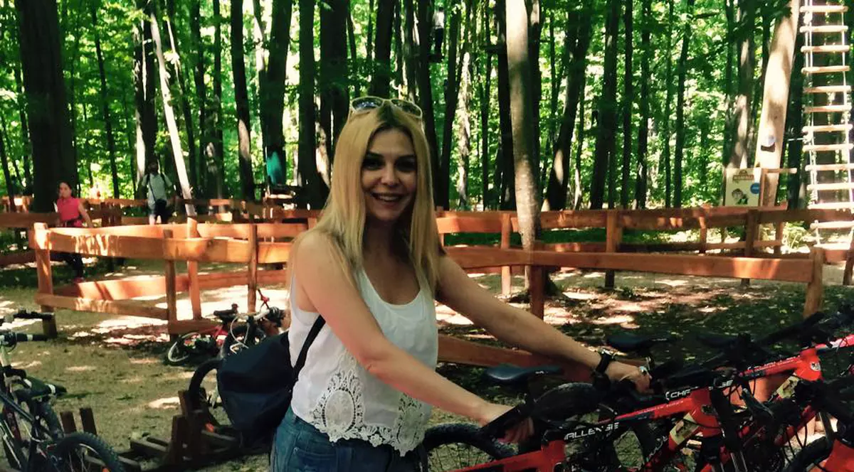 CRINA MATEI a oprit timpul în loc! Zici că are 20 de ani!