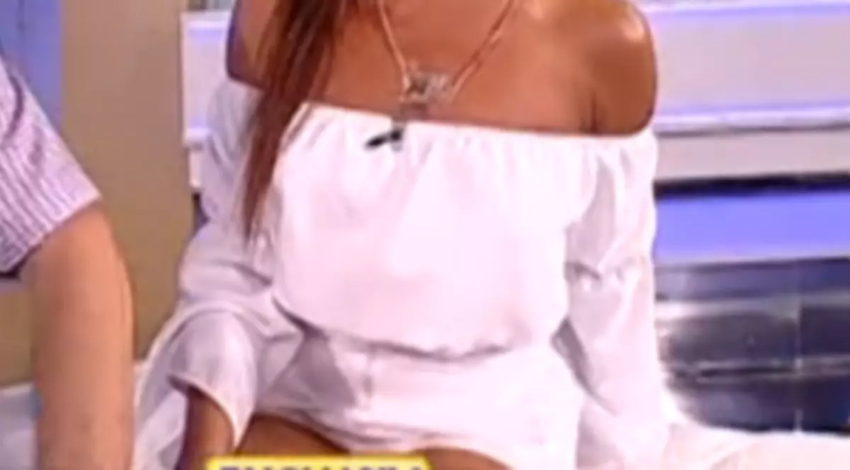 I S-A FĂCUT RĂU, în direct! O asistentă TV de la noi a trecut prin CHINURI