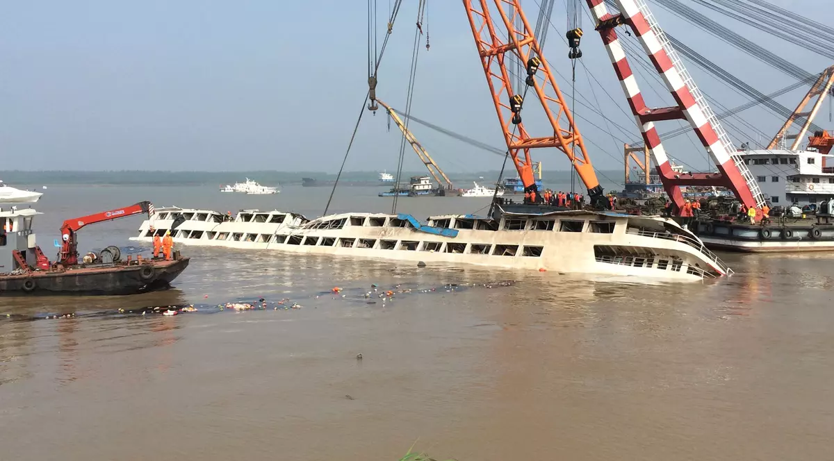 Ultimul bilanţ! 396 de oameni au murit după ce un vas de croazieră s-a scufundat