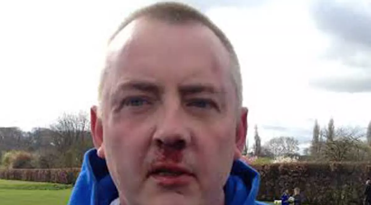 Și-a luat bătaie de la tatăl unui fotbalist pe care-l pregătea