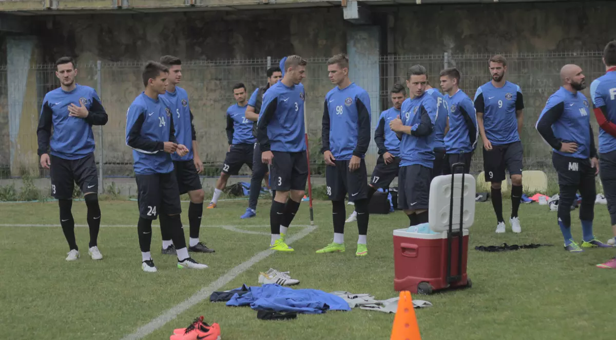 Gică Hagi începe drumul spre play-off, cu un amical la Zărnești / VIDEO