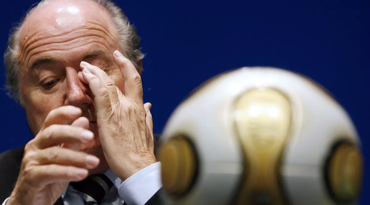 Filmul despre FIFA este un ”excrement cinematografic”. Bugetul a fost de 300.000.000 $