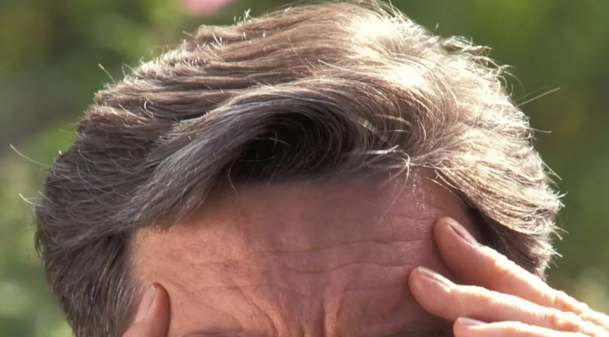 Simptomele care ar putea să prezică boala Alzheimer, cu 18 ani înainte de diagnosticul oficial