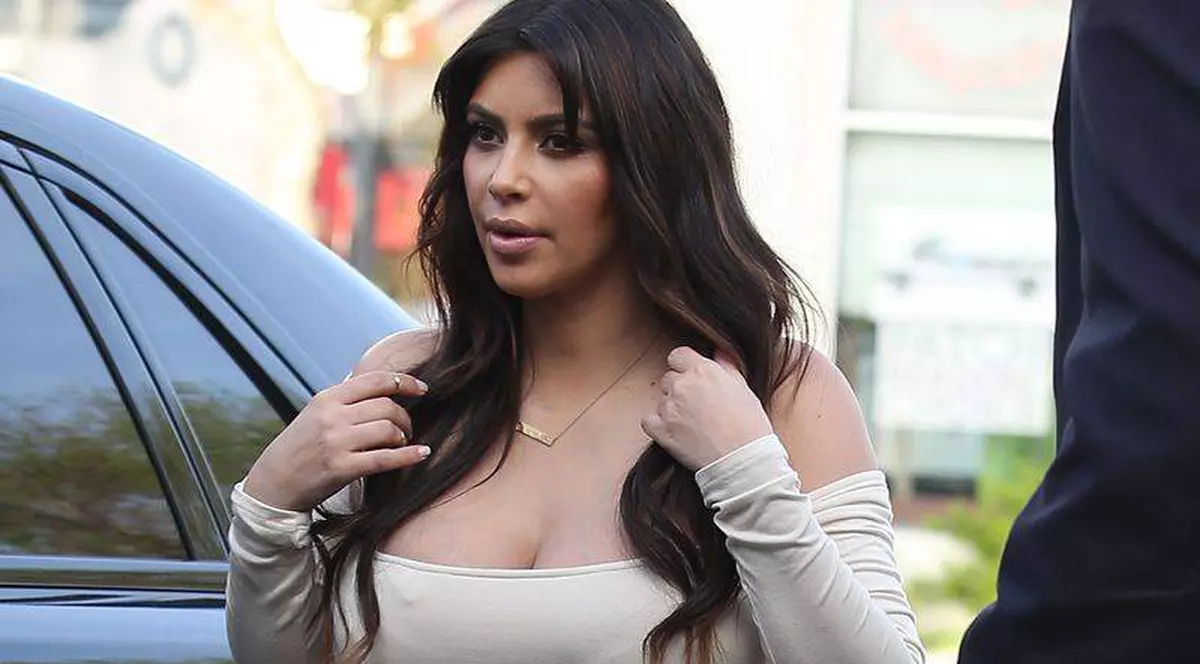 E oficial! Kim Kardashian e însărcinată cu al doilea copil. Cum a făcut marele anunţ VIDEO