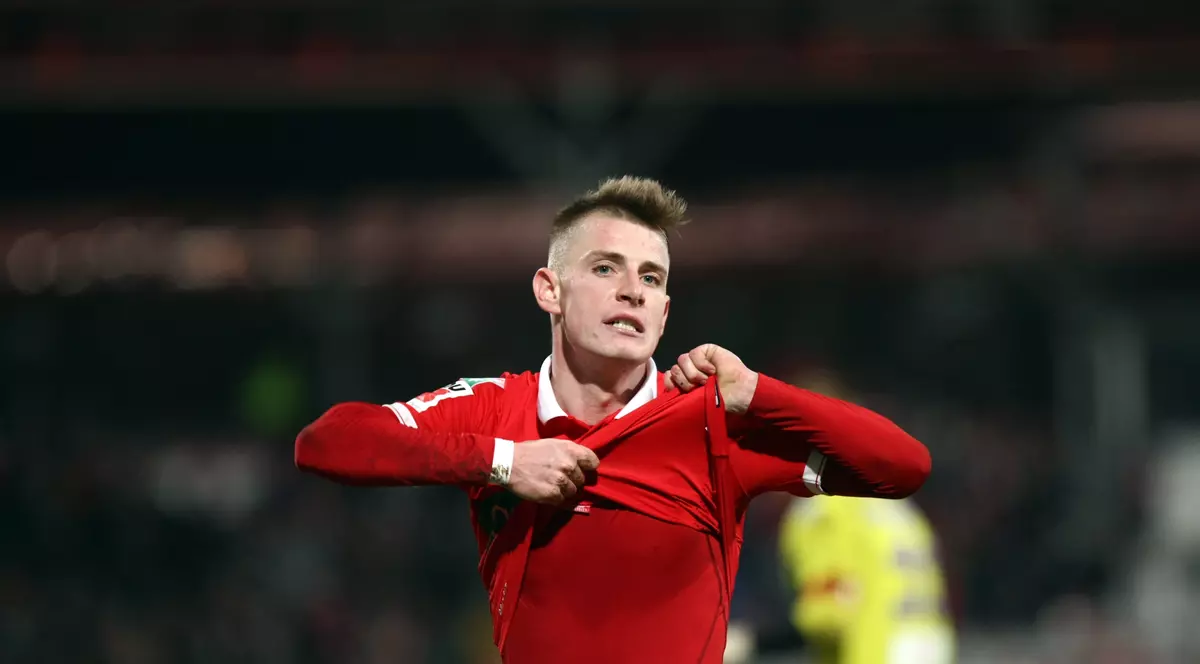 Valentin Lazăr s-a întors la Dinamo