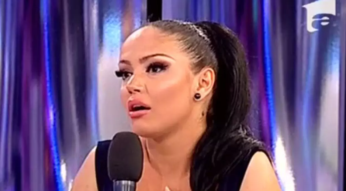 Andreea Mantea, pentru prima dată la TV după ce a devenit mamă. Cum arată la 3 săptămâni de când a născut