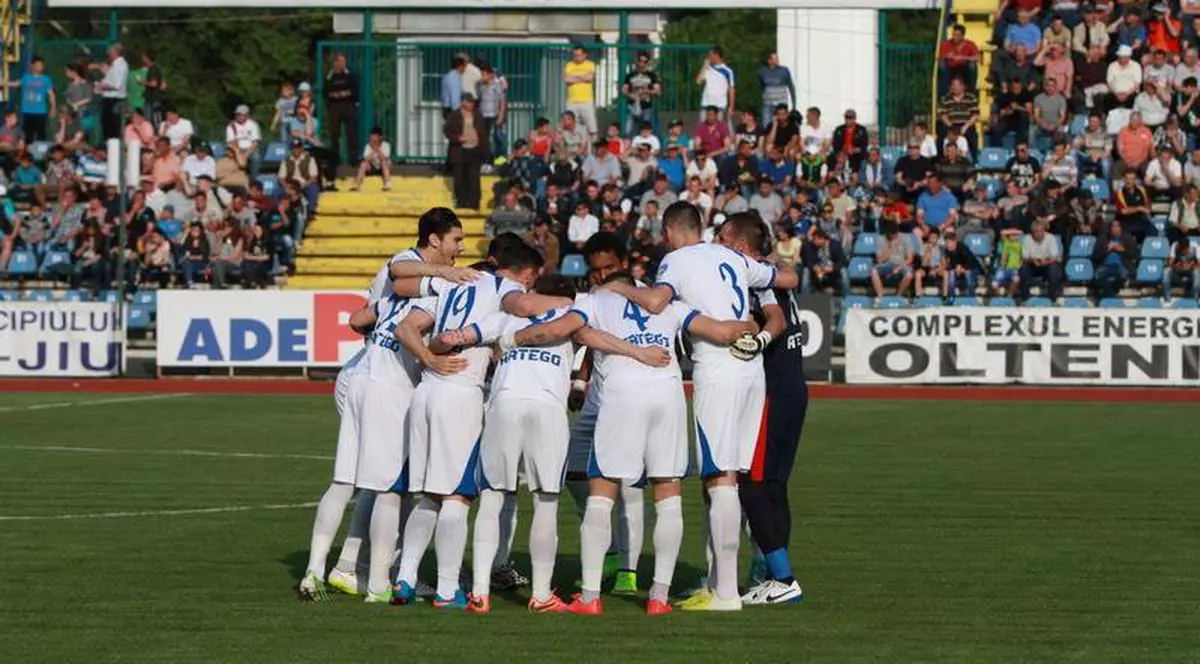 OFICIAL. Steaua vrea un super-mijlocaș de la Pandurii! ”Negocierile sunt avansate”