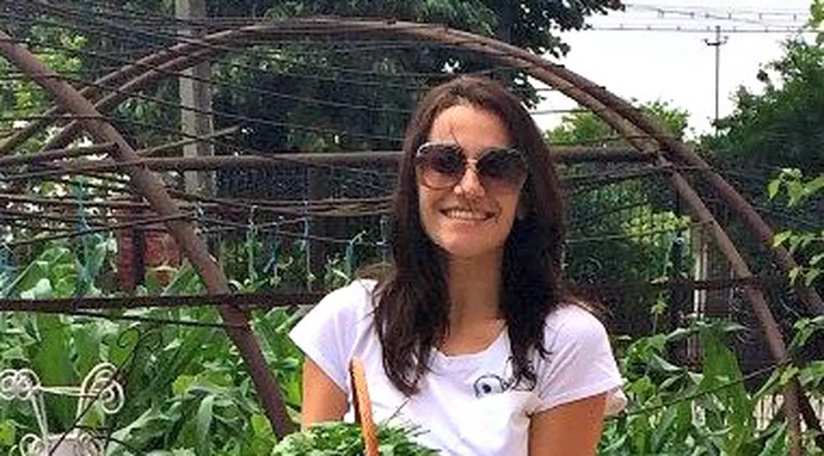 Nu e chiar așa rău la Bolintin Vale, unde s-a mutat! Claudia Pătrășcanu se bucură de recolte bio