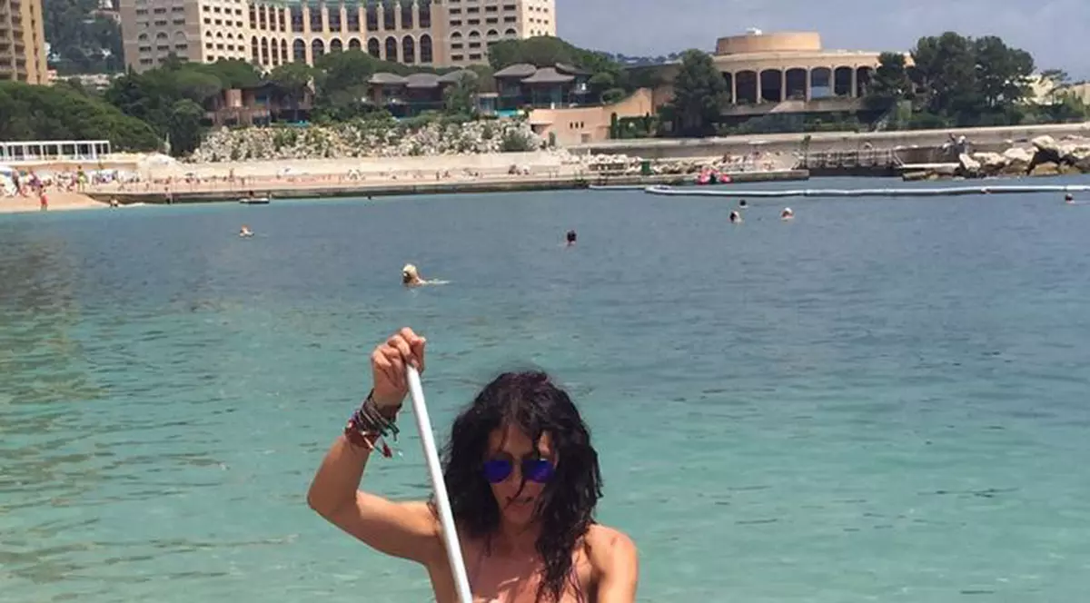 Mihaela Rădulescu își ia în vacanță doar trei perechi de chiloți deși stă 10 ZILE