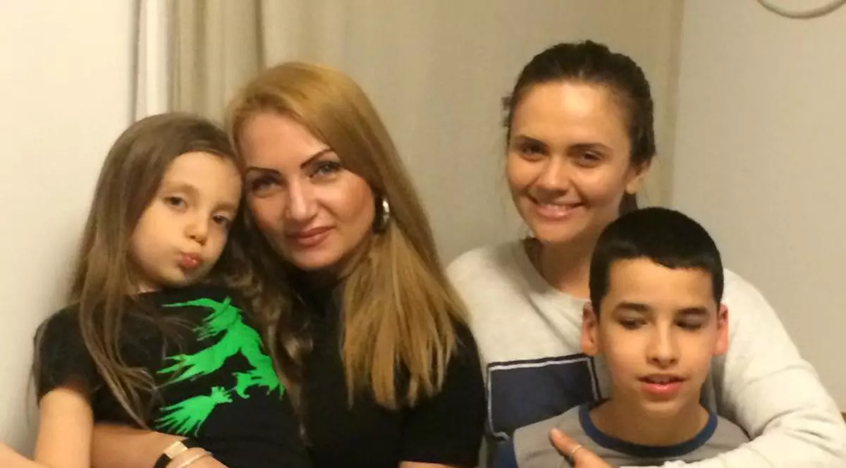 Cristina Șișcanu, mamă pentru copiii lui Mădălin Ionescu