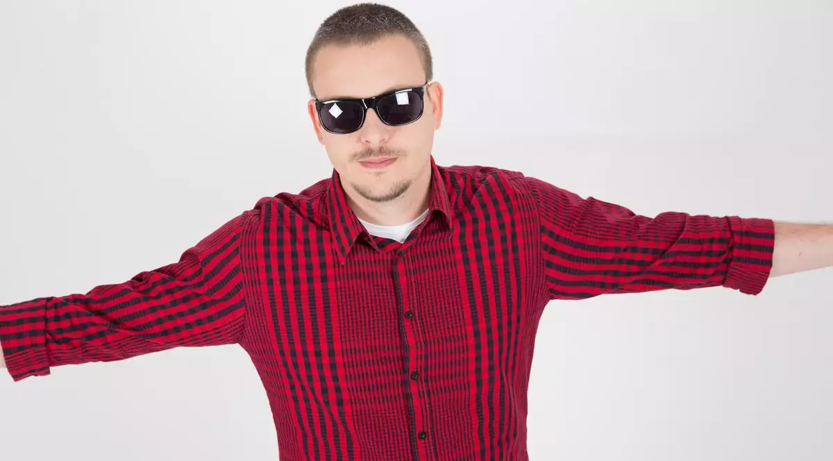 PREMIERĂ LIBERTATEA.RO | Mario V feat. Fera - ”Ai fost (Apa si foc)”
