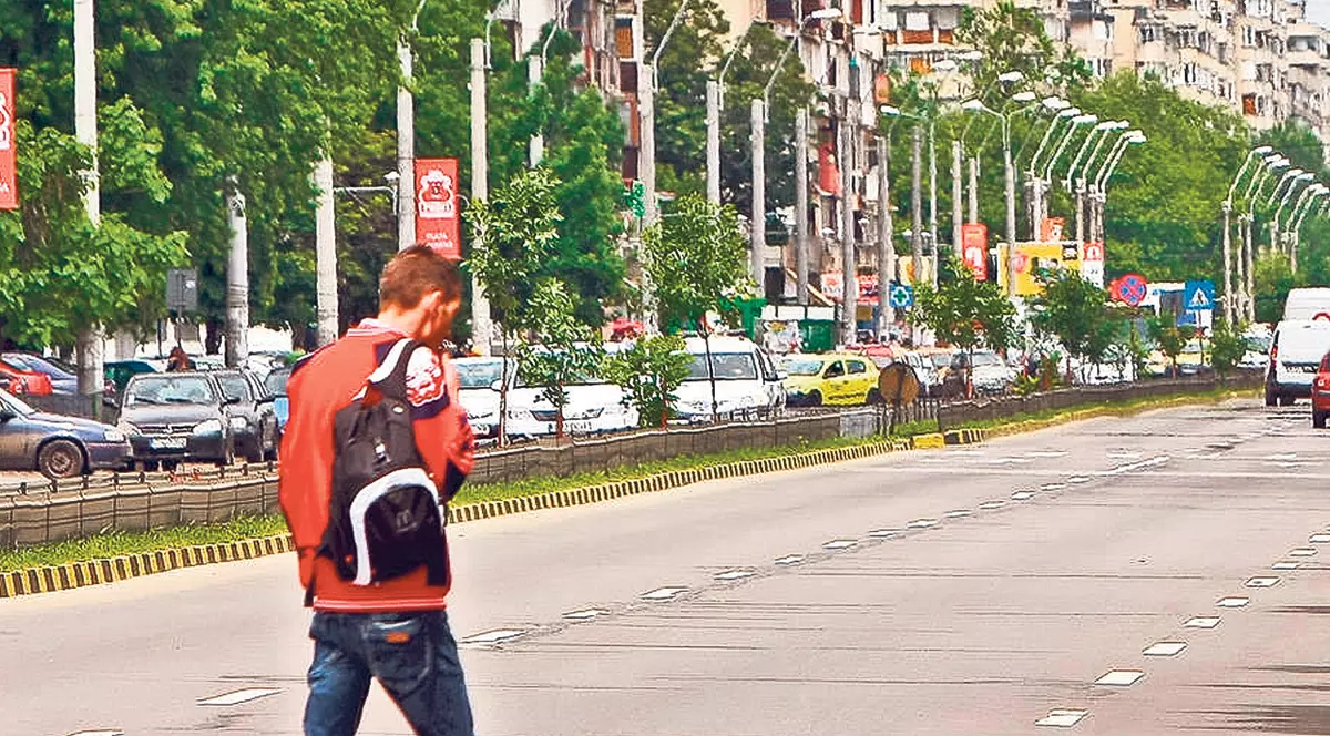 Un pieton moare în fiecare zi pe şoselele din România