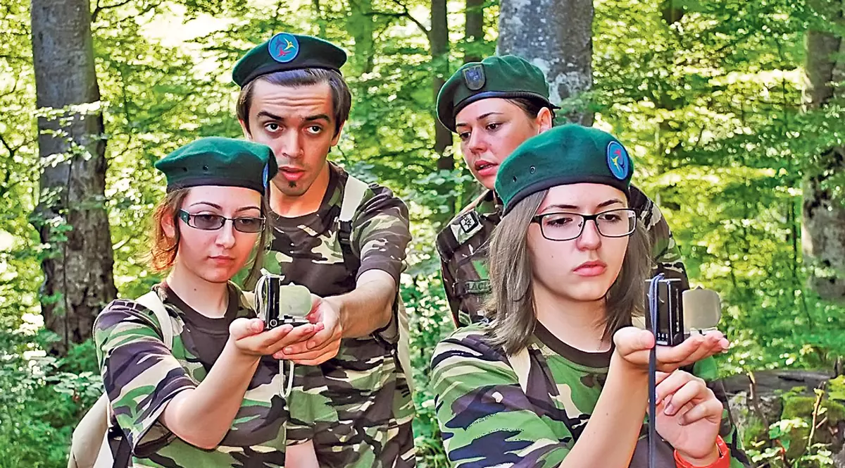 EXCLUSIV | Micii «Rambo»! Timp de o săptămână, 42 de copii au stat în munți, în tabără de antrenenament, precum trupele Armatei Române