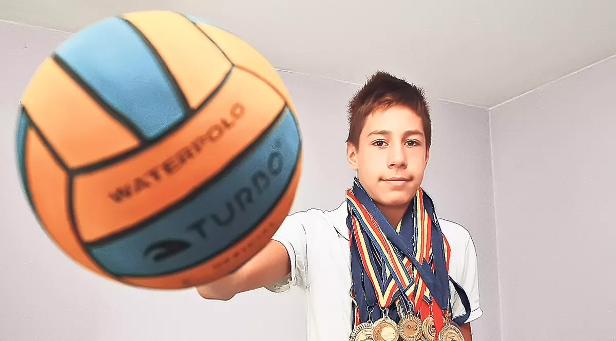 Jurnal de fapte bune | Campion la polo, a înlocuit boala cu performanţa