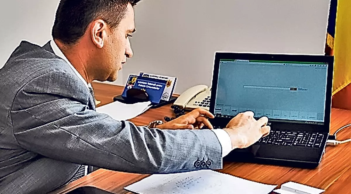 Nu sunaţi la OPC, nu răspunde nimeni!