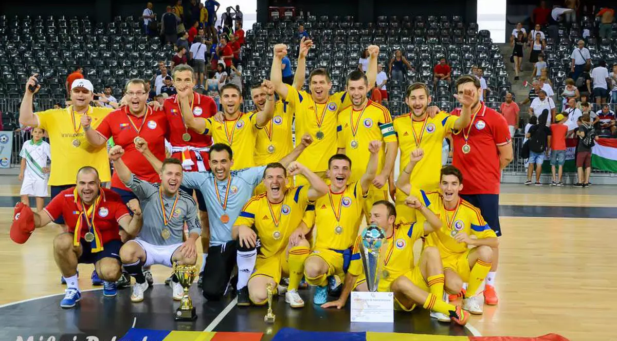 Disperarea medicului ce se ocupă de românii care au cucerit Europeanul de fotbal pentru diabetici: ^”Nimeni nu ne bagă în seamă! Am solicitat și Federația, și Ministerul, dar n-au trimis pe nimeni nici la premiere!”. Mai are nevoie de 27.000 de euro pentru acoperirea cheltuielilor cu organizarea de la Cluj-Napoca